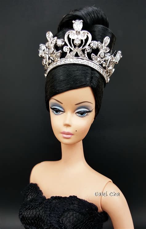 doll tiara